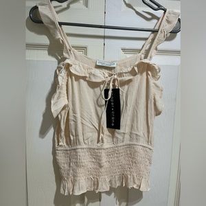 Paper Crane Sleeveless Light Peach Cropped Top in Size Medium